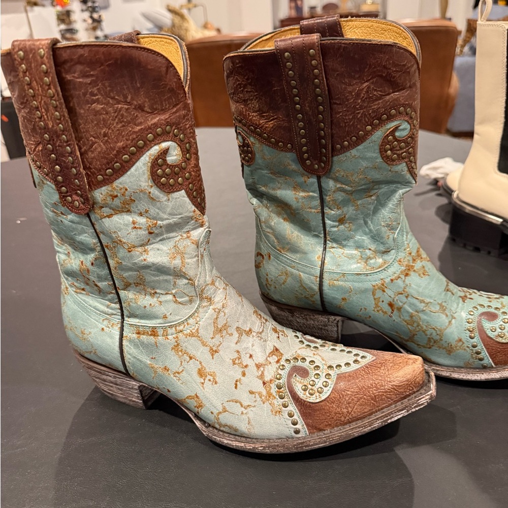 Old Gringo Turquoise and Brown Embellished Boots